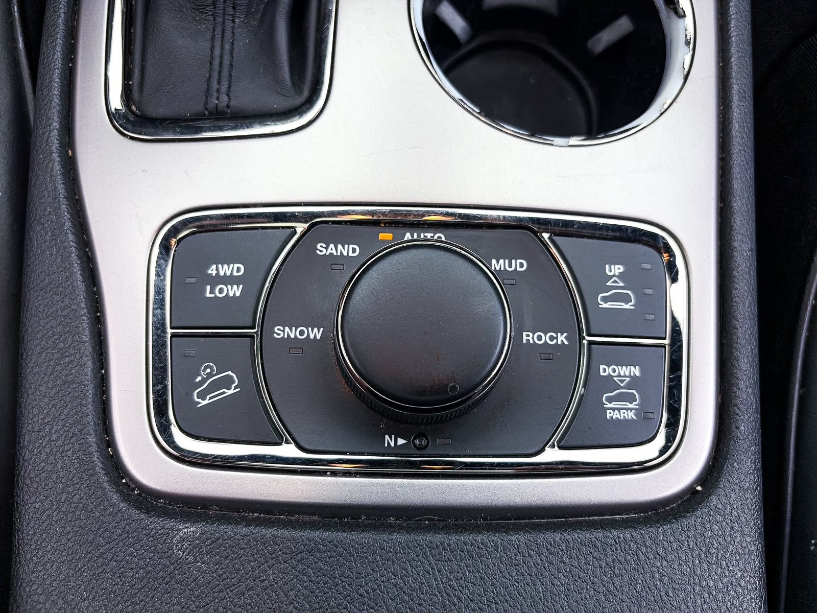 Used 2021 Jeep Grand Cherokee High Altitude AWD/4WD image 26