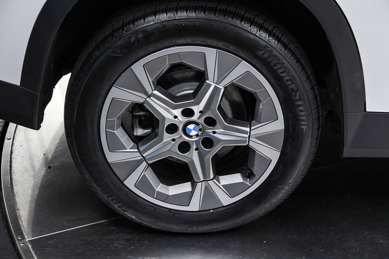 Certified 2023 BMW X1 xDrive28i AWD/4WD image 8