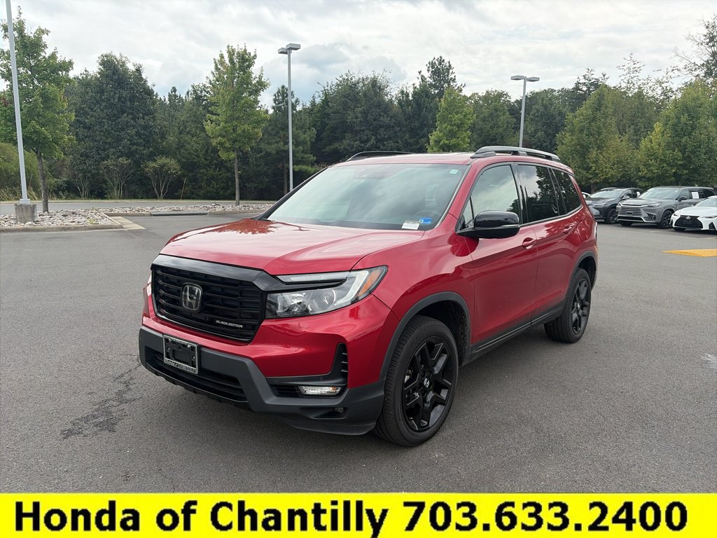 Certified 2024 Honda Passport Black Edition image 3