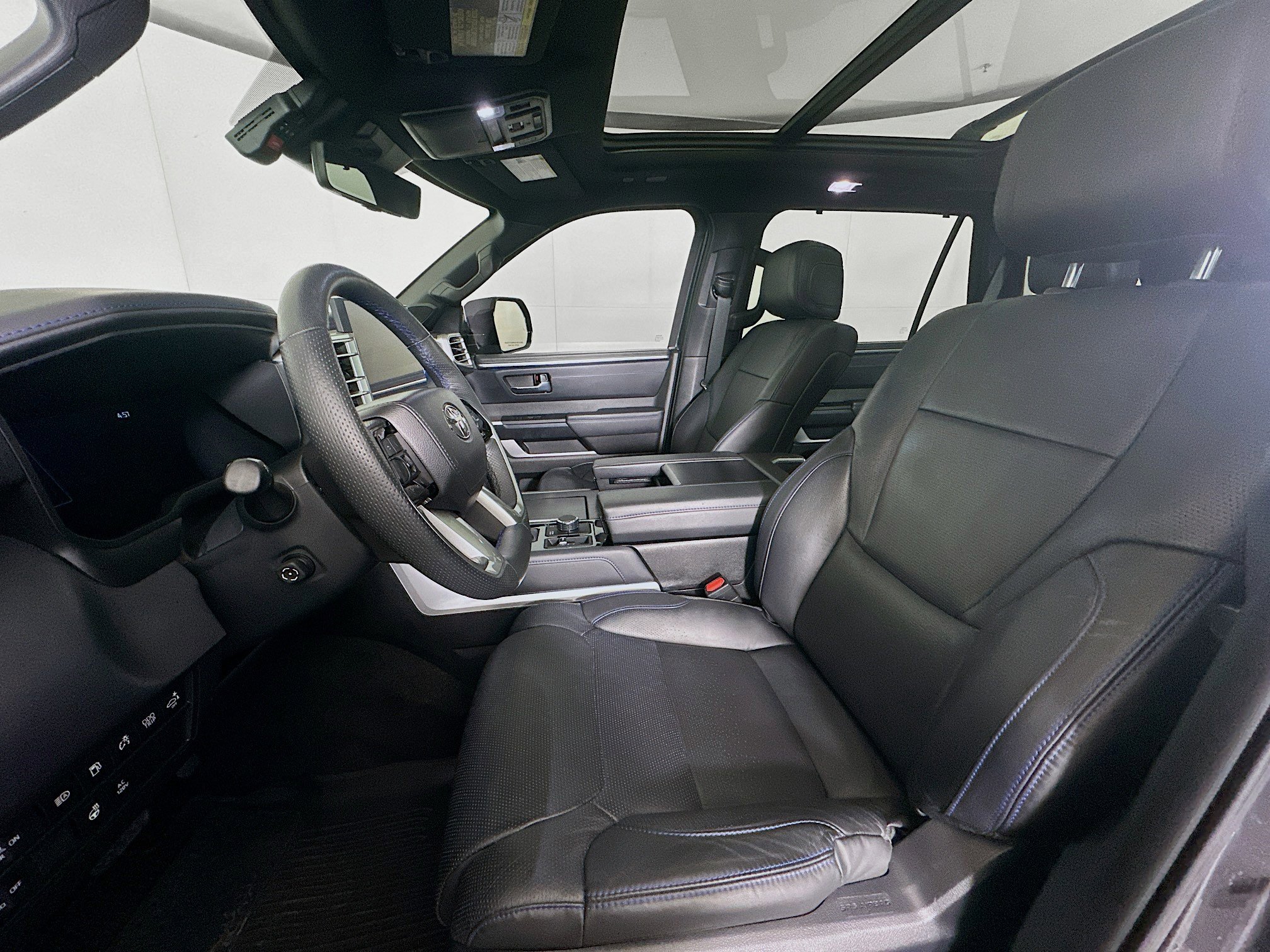 Used 2024 Toyota Sequoia Platinum AWD/4WD image 13
