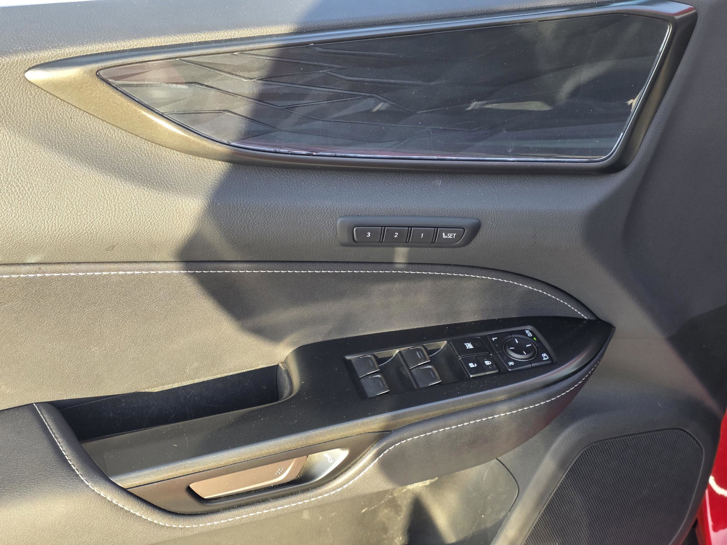 Used 2024 Lexus NX 350 AWD image 9