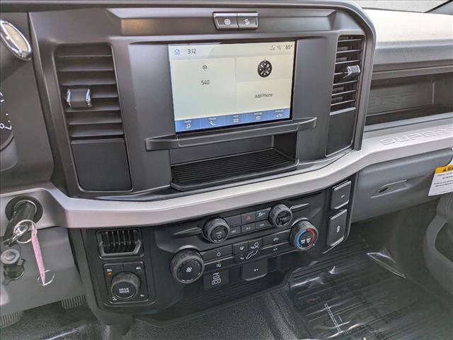 New 2026 Ford F250 XL w/ XL Off-Road Package AWD/4WD image 13