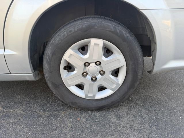 Used 2011 Dodge Grand Caravan Express w/ PWR Window Group FWD image 18