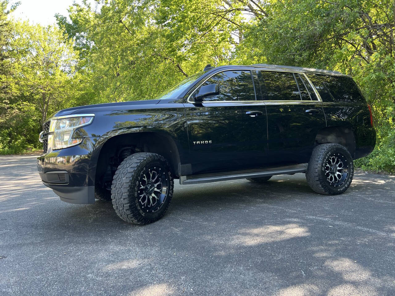Used 2015 Chevrolet Tahoe LS w/ Driver Alert Package AWD/4WD image 15