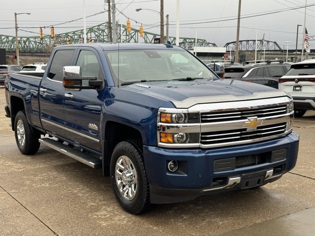 Used 2016 Chevrolet Silverado 3500 High Country w/ Duramax Plus Package image 7