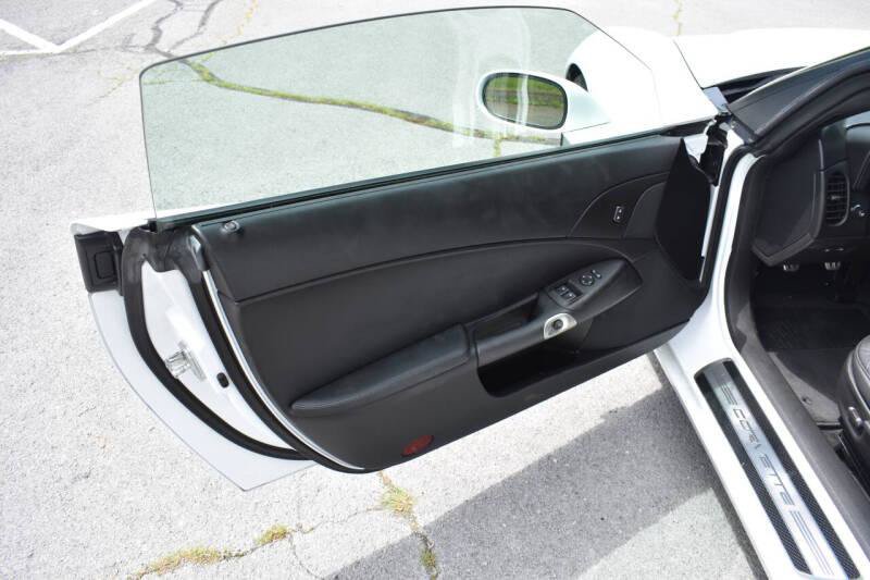 Used 2012 Chevrolet Corvette Coupe w/ Battery Protection Package RWD image 31