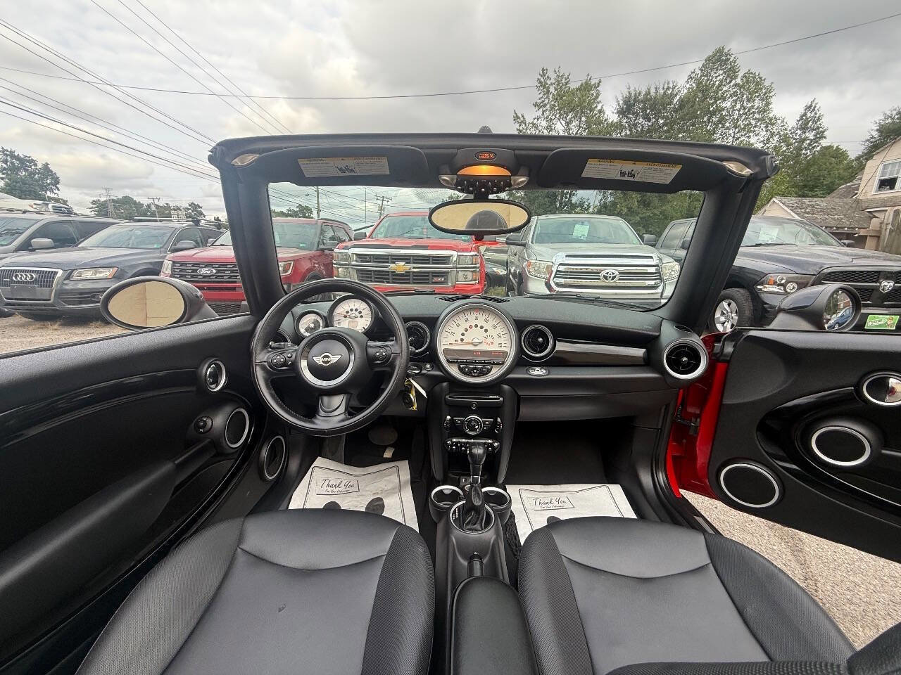 Used 2013 MINI Cooper Convertible image 10