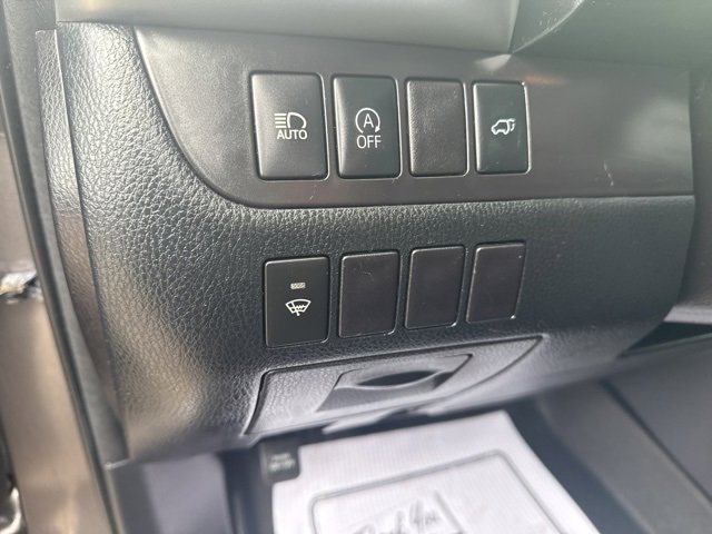 Used 2018 Toyota Highlander XLE image 22