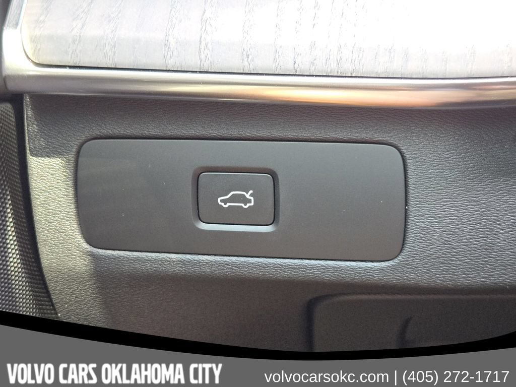 Certified 2026 Volvo XC90 B6 Ultra AWD/4WD image 24