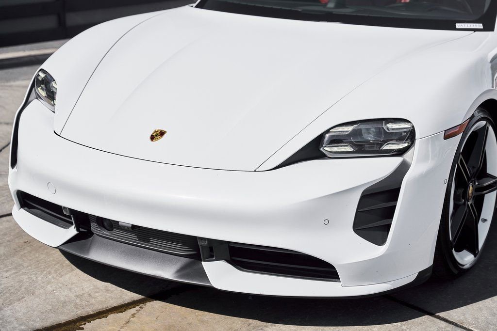 Used 2020 Porsche Taycan Turbo AWD/4WD image 6