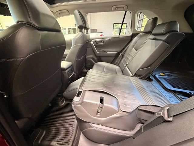 Used 2024 Toyota RAV4 Limited w/ Advanced Technology Package AWD/4WD image 18