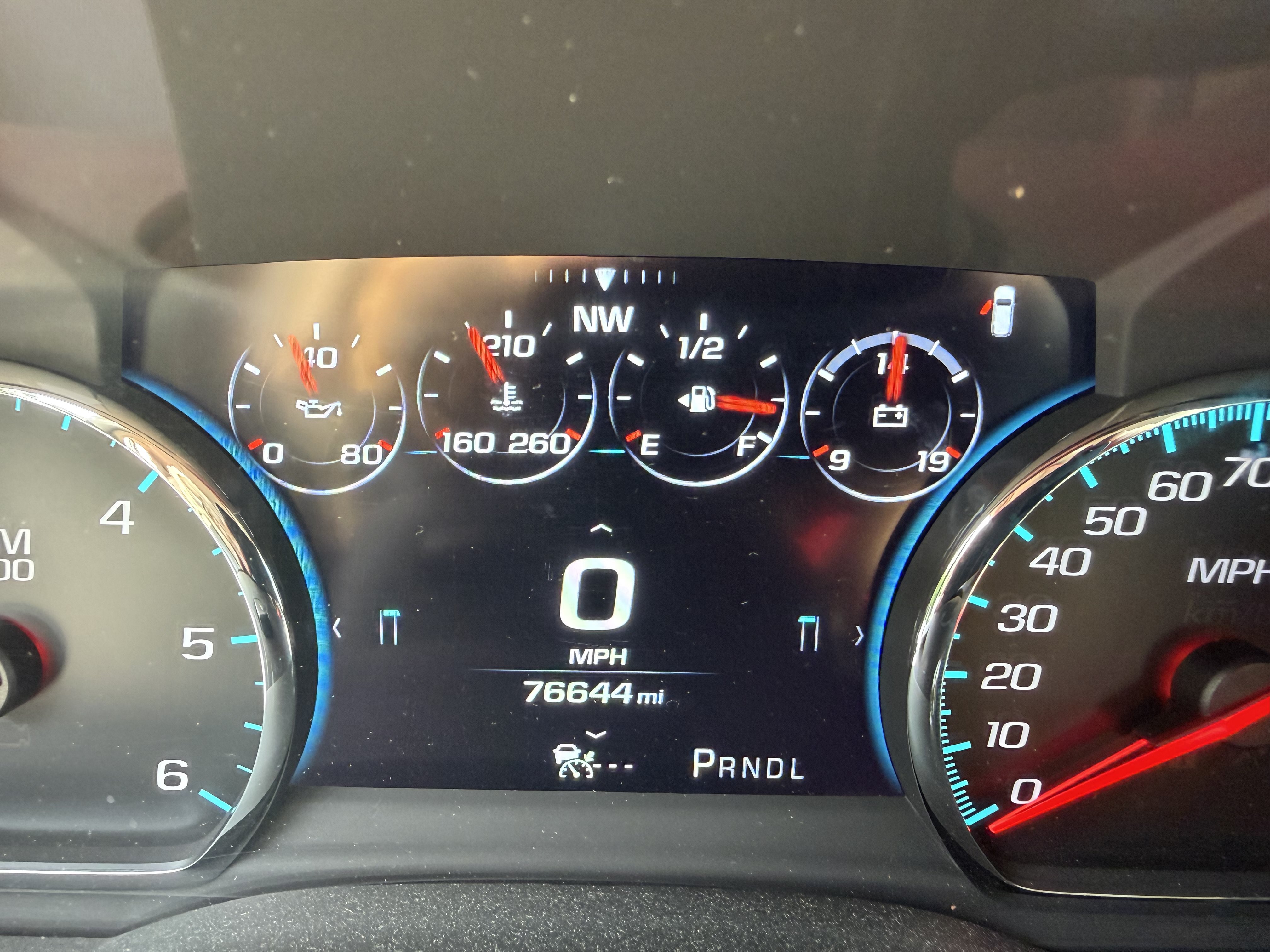Used 2017 GMC Yukon XL Denali w/ Open Road Package AWD/4WD image 15
