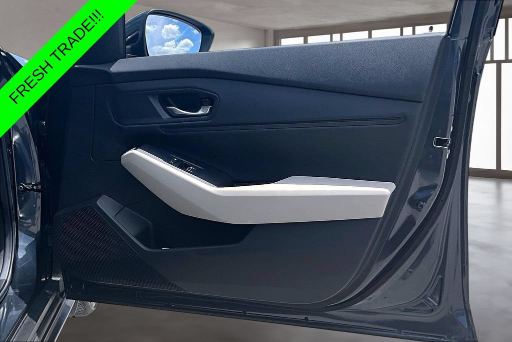 Used 2025 Honda Accord SE image 27