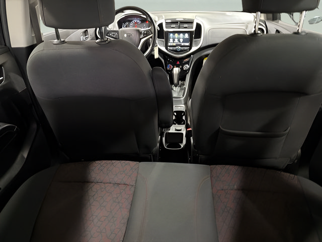Used 2019 Chevrolet Sonic LT FWD image 31
