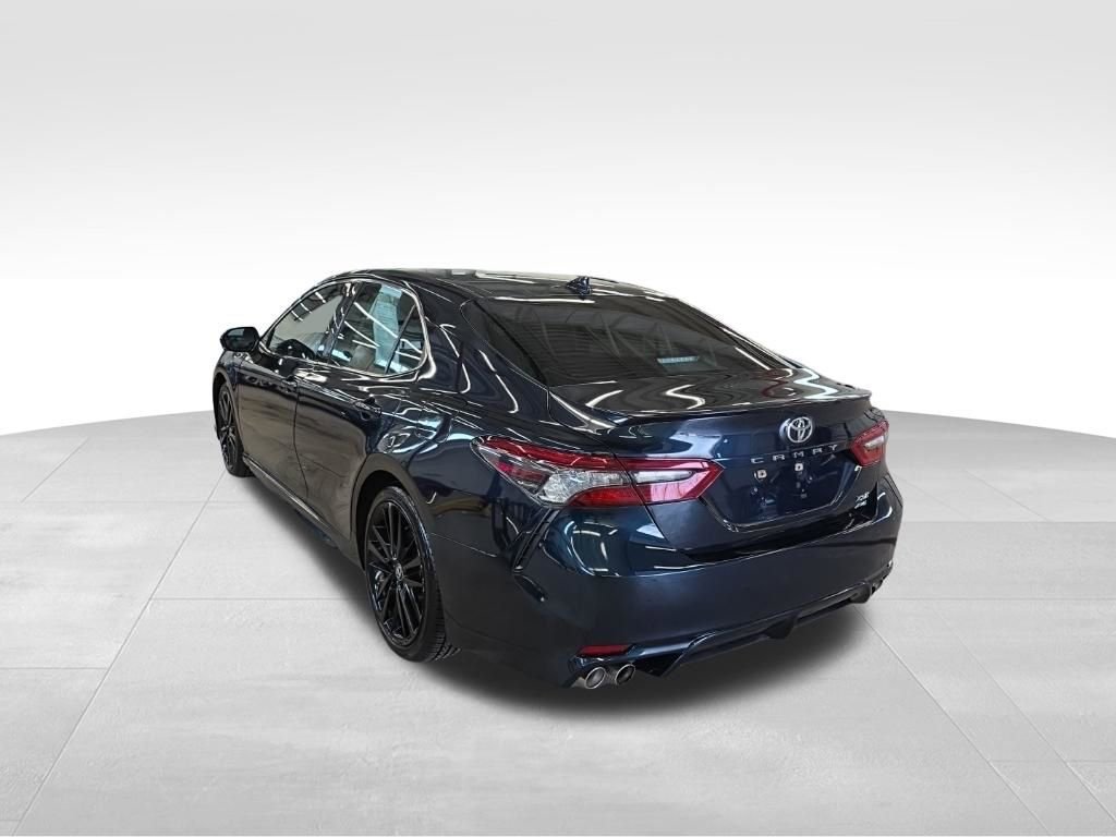 Used 2021 Toyota Camry XSE image 9