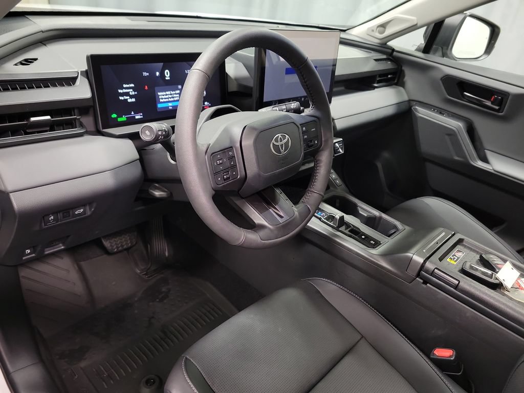 Used 2026 Toyota RAV4 Limited AWD/4WD image 17
