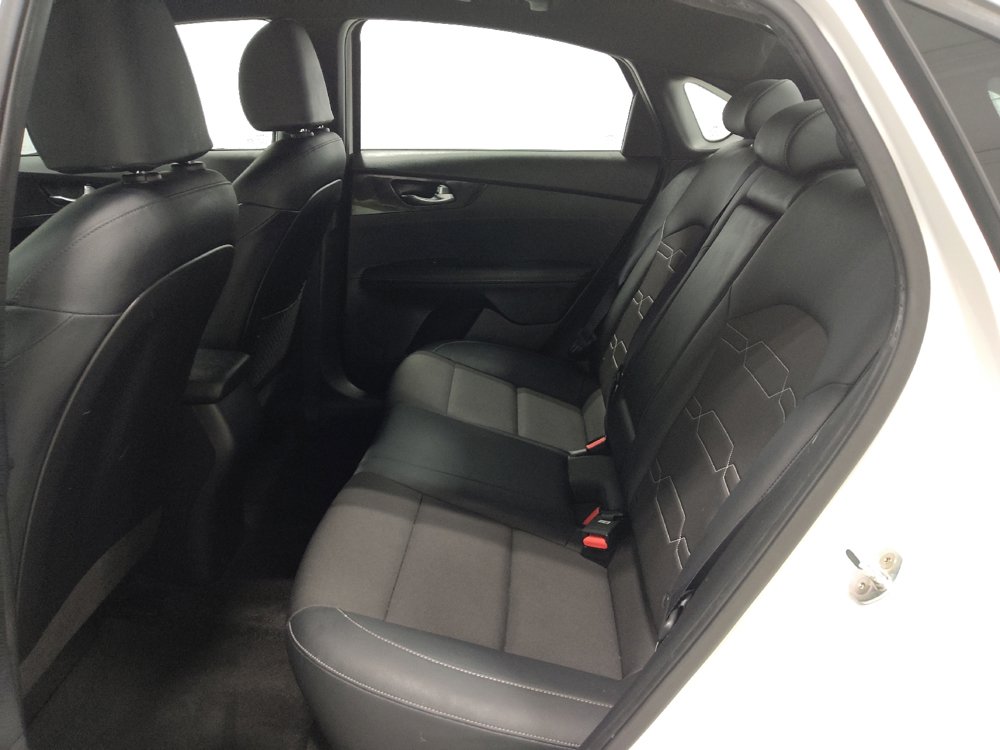Used 2020 Kia Forte GT-Line FWD image 18