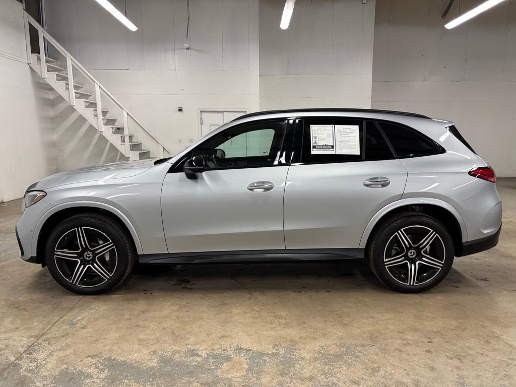 New 2026 Mercedes-Benz GLC 300 image 5