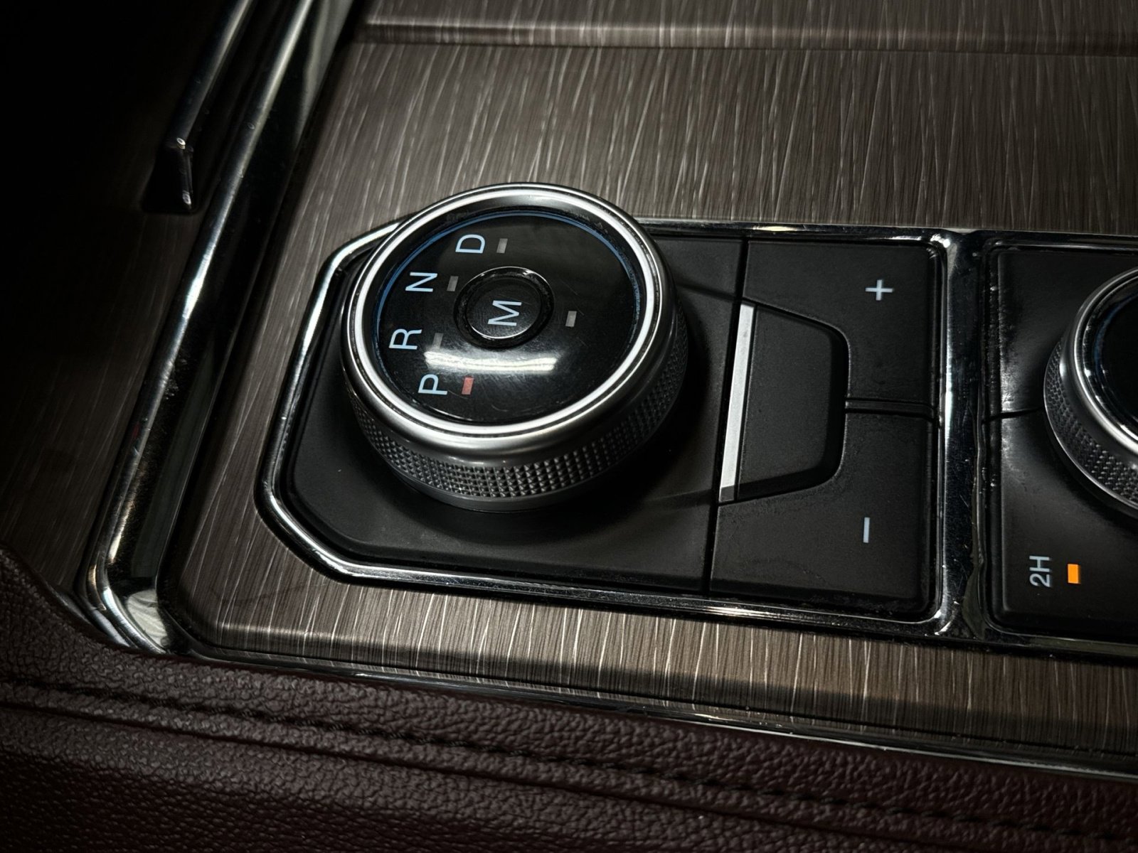 Used 2024 Ford Expedition Limited image 22