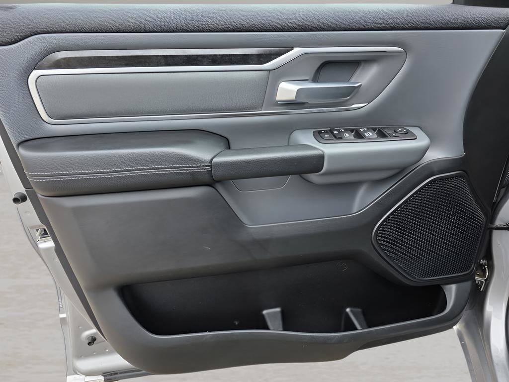 Used 2022 RAM 1500 Big Horn AWD/4WD image 16