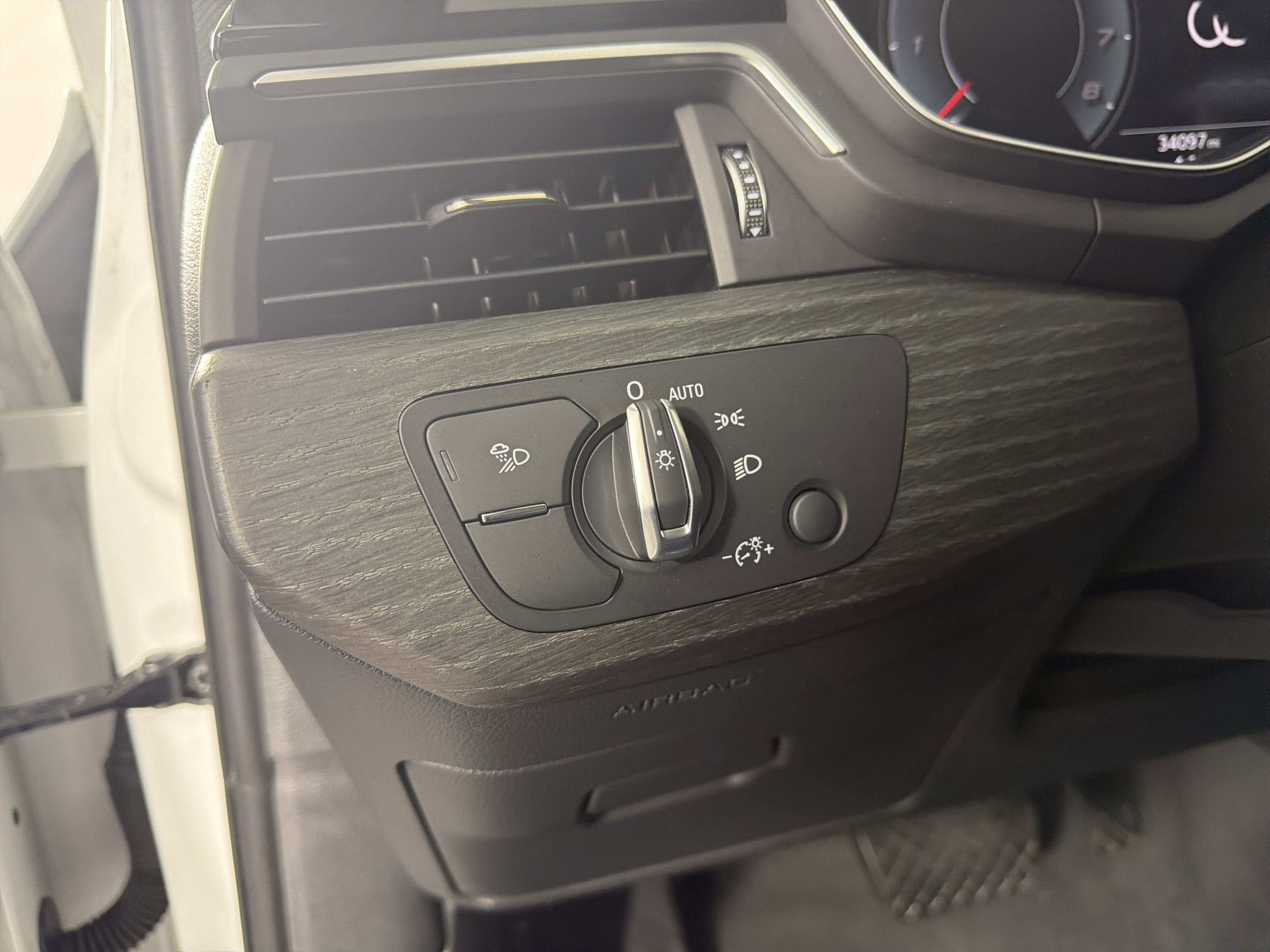 Used 2021 Audi A4 2.0T Premium Plus w/ Premium Plus Package image 14