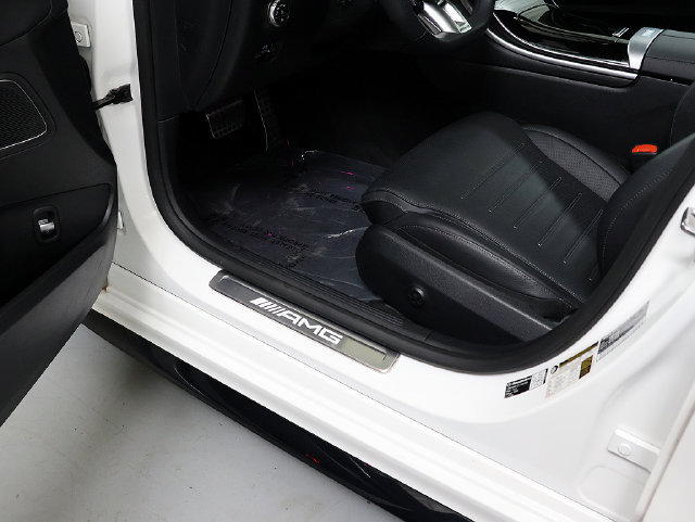 Certified 2026 Mercedes-Benz C 43 AMG 4MATIC Sedan image 30