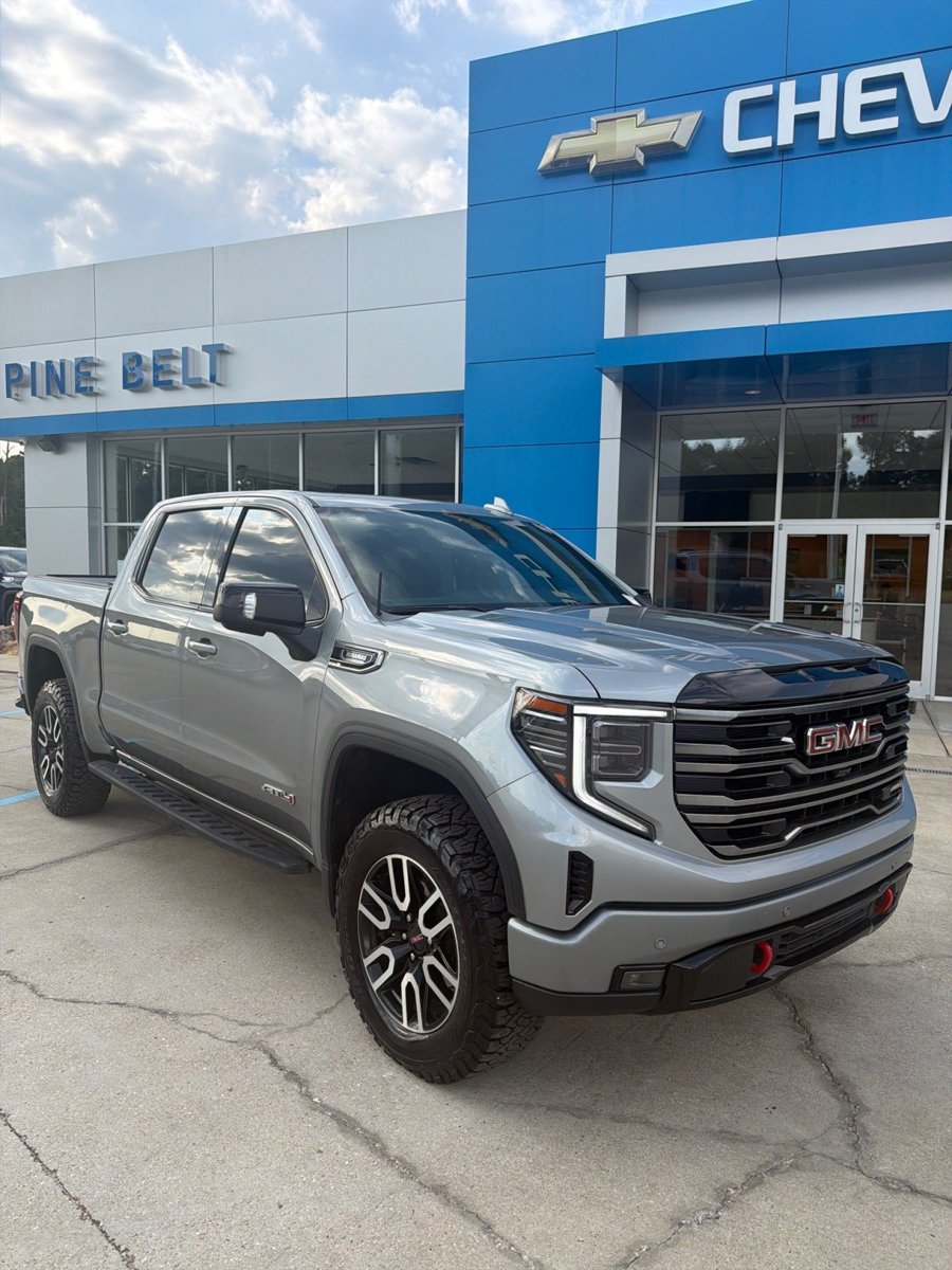 Used 2025 GMC Sierra 1500 AT4