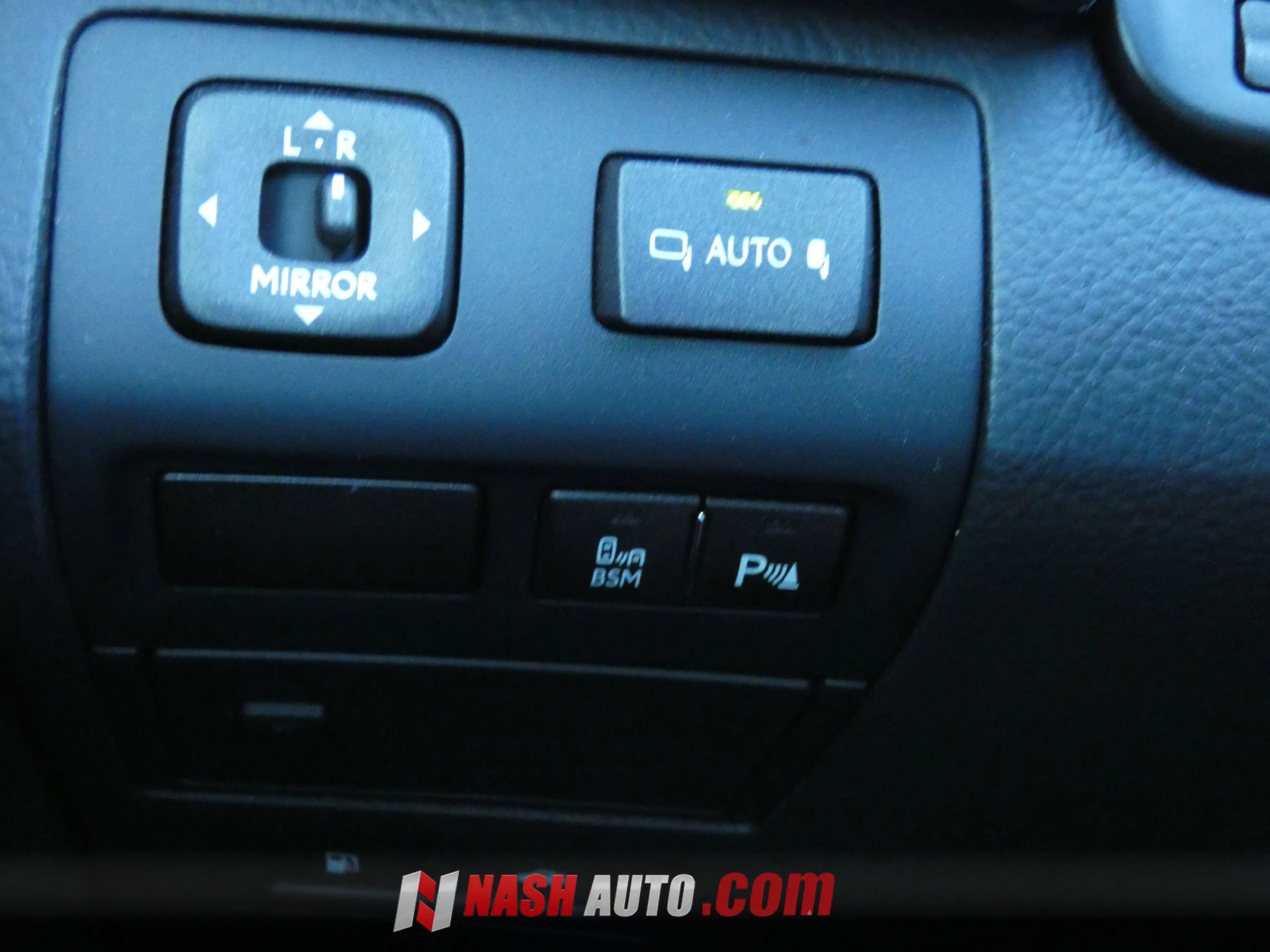 Used 2014 Lexus LS 460 w/ F Sport Package RWD image 79