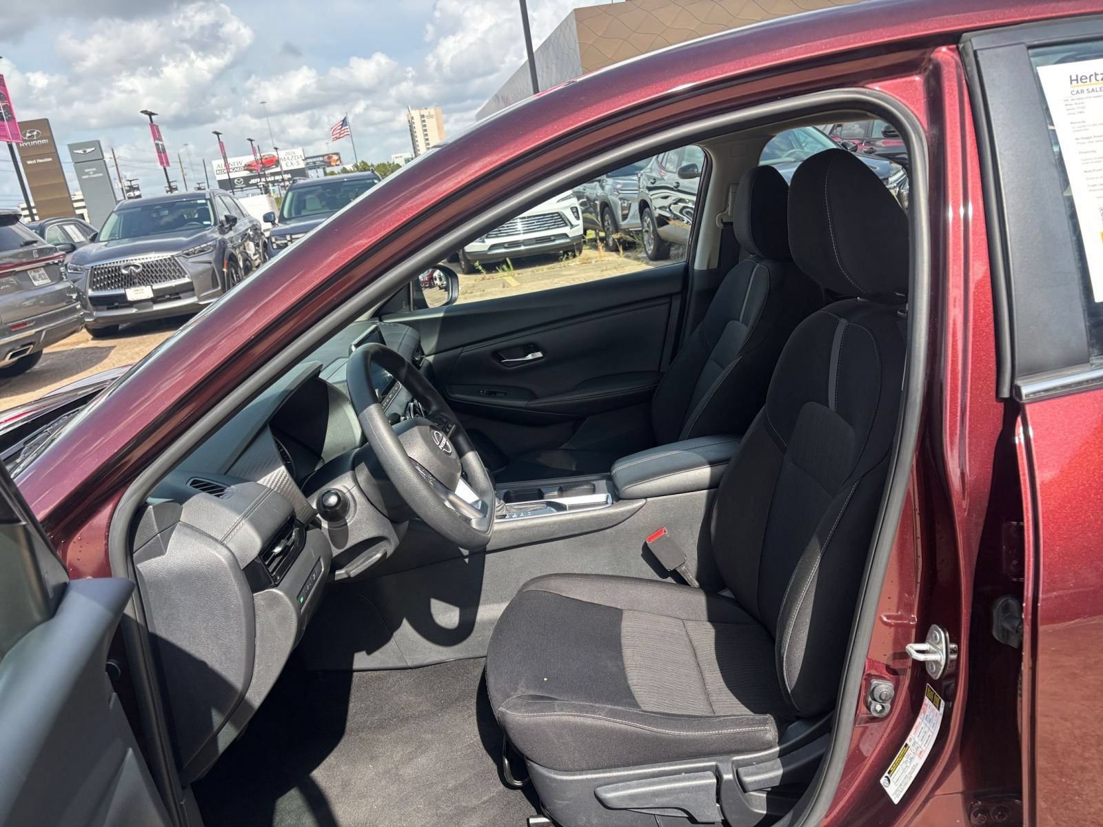 Used 2025 Nissan Sentra SV FWD image 24