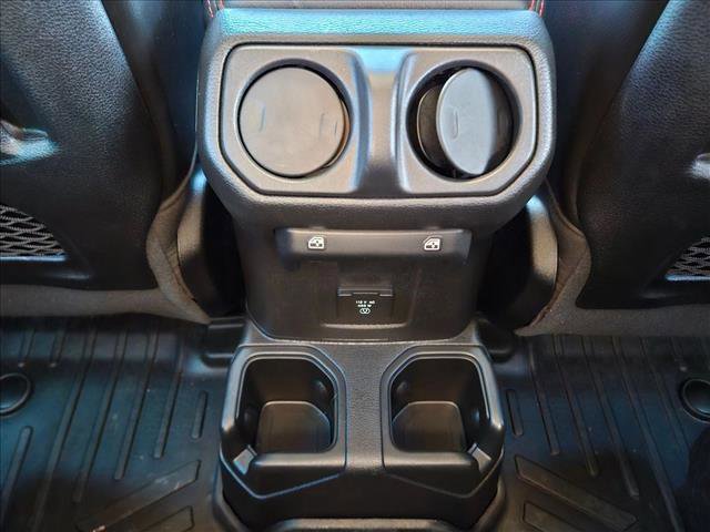 Used 2023 Jeep Gladiator Rubicon w/ LED Lighting Group image 18