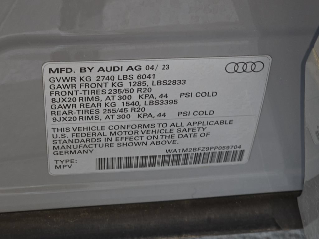 Certified 2023 Audi Q4 e-tron Prestige w/ 20" Wheel Package AWD/4WD image 38