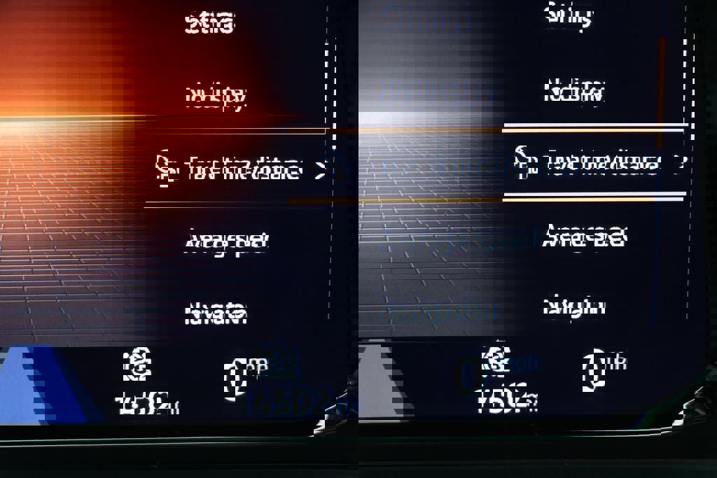 Used 2025 Volkswagen Atlas Peak Edition SE image 24