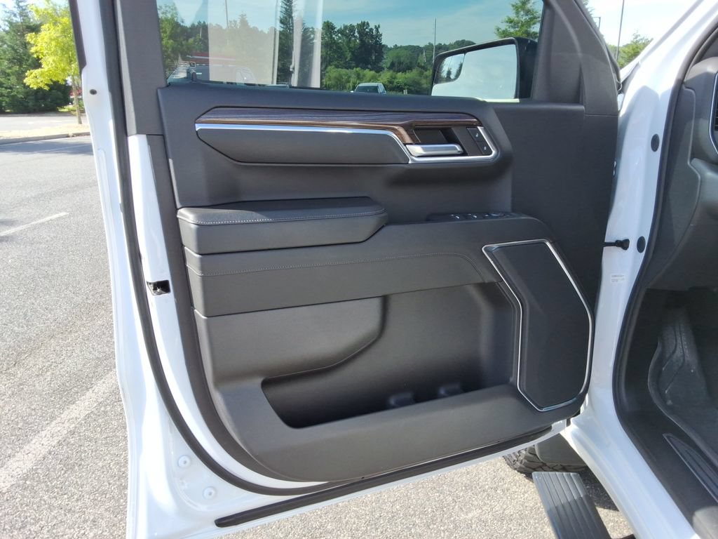 Certified 2024 Chevrolet Silverado 1500 LT Trail Boss w/ Protection Package AWD/4WD image 23