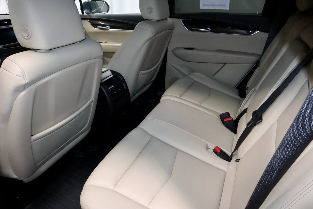 Used 2019 Cadillac XT5 Base image 20