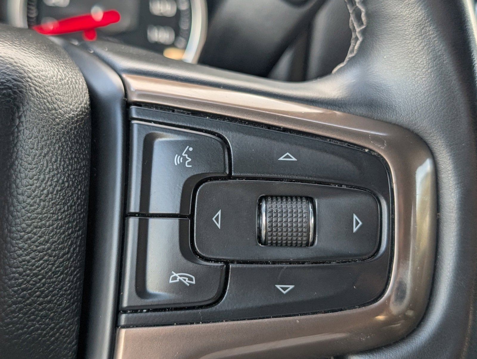 Certified 2023 Chevrolet Silverado 2500 High Country w/ Safety Package II image 28