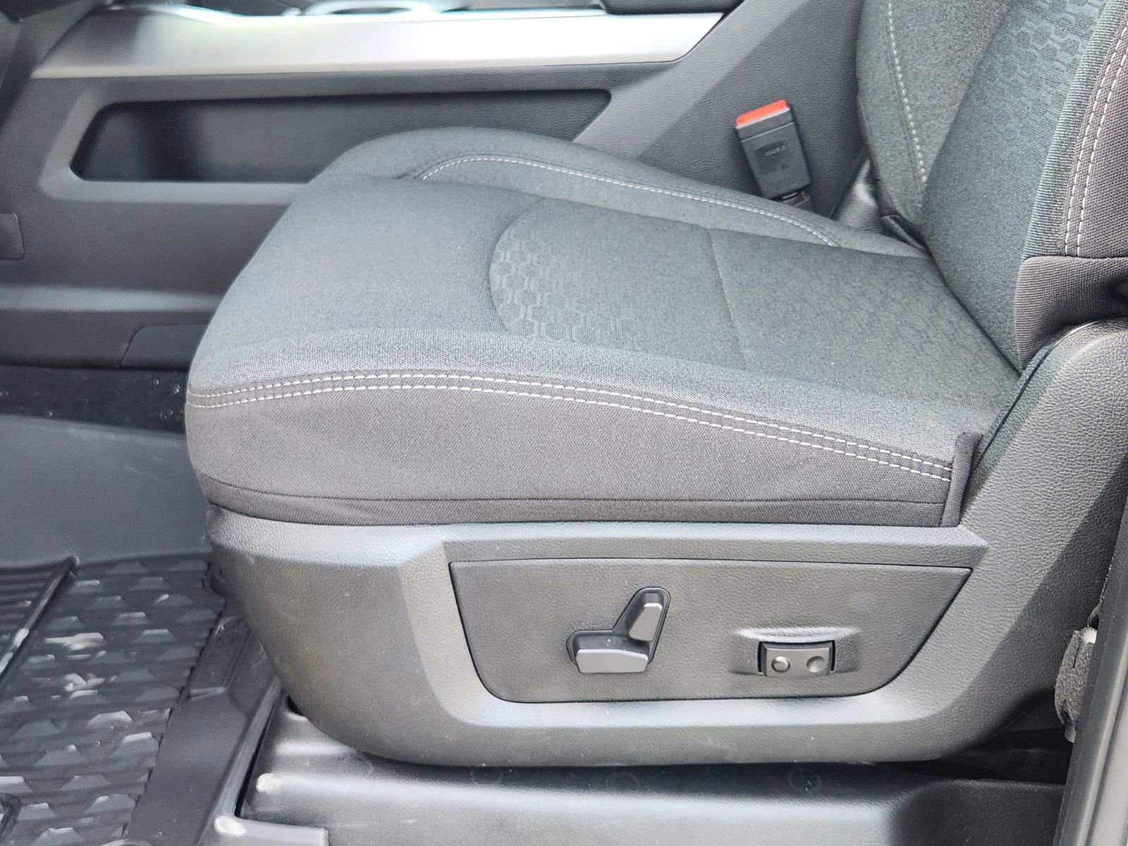 New 2026 RAM 2500 Lone Star image 23