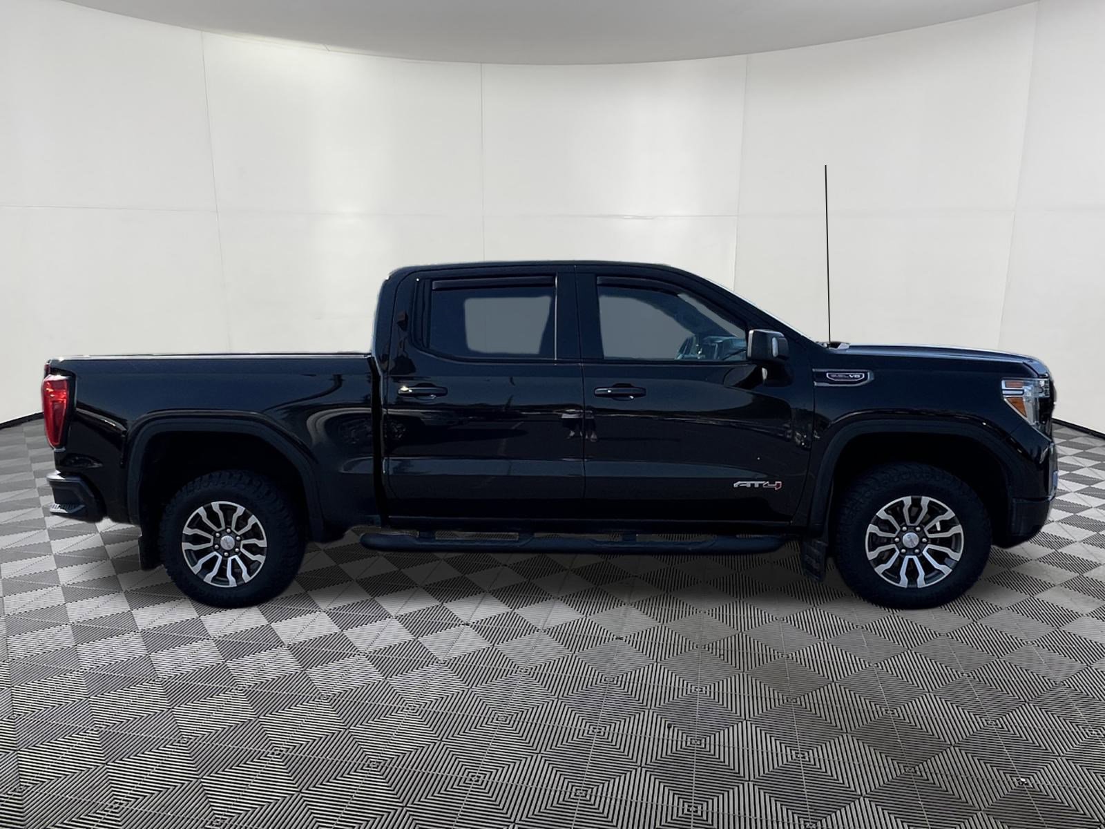Used 2021 GMC Sierra 1500 AT4 image 7