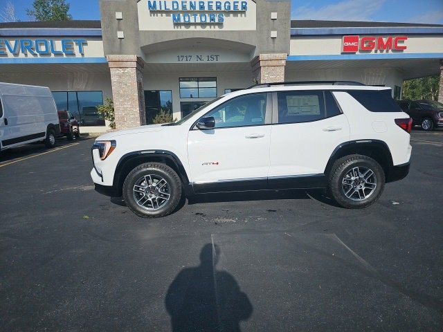 New 2026 GMC Terrain AT4 w/ LPO, Floor Liner Package image 44