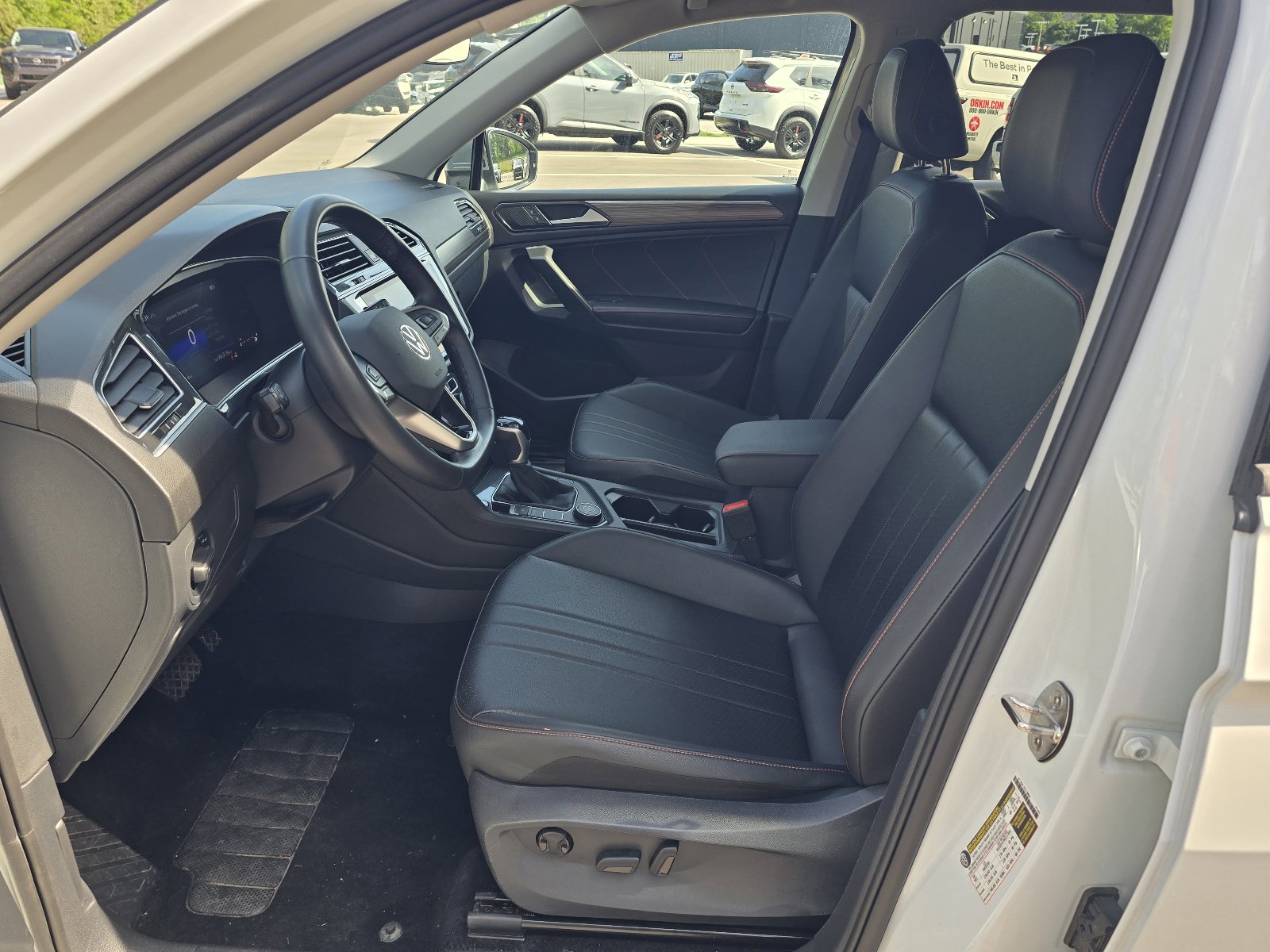Used 2024 Volkswagen Tiguan Wolfsburg Edition AWD/4WD image 11