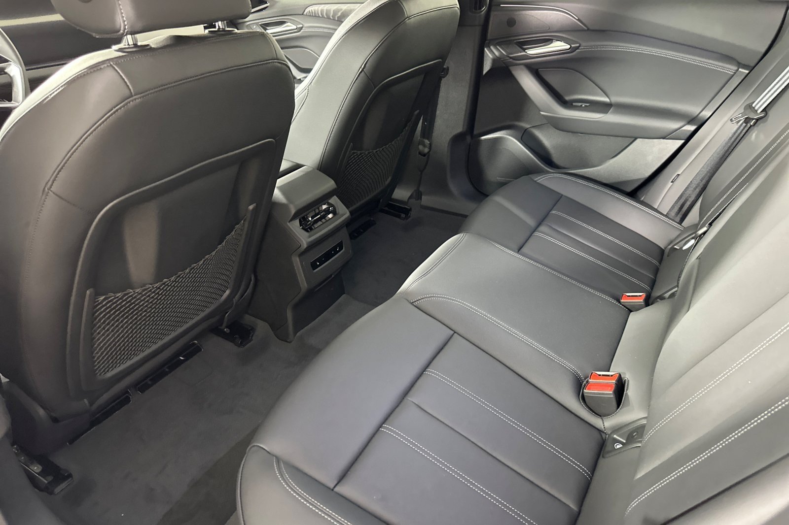 New 2027 Audi A6 e-tron Premium RWD image 11