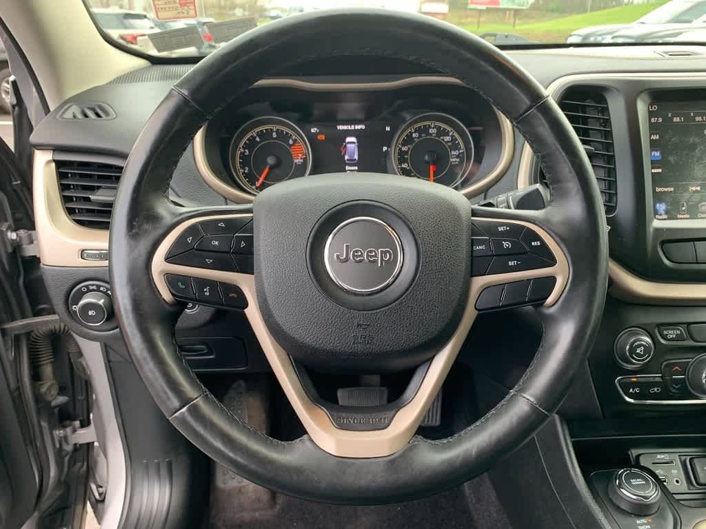 Used 2018 Jeep Cherokee Limited w/ High Altitude Package image 21
