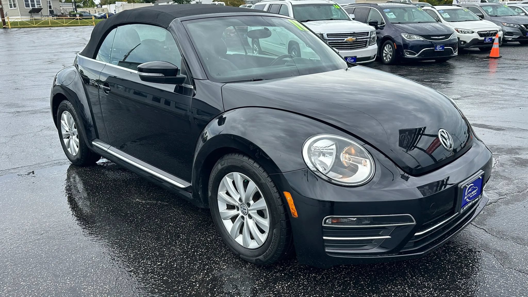 Used 2018 Volkswagen Beetle 2.0T S FWD image 5