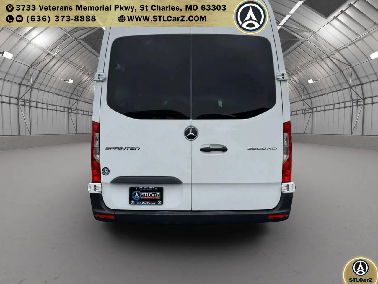 Used 2019 Mercedes-Benz Sprinter 3500 w/ Swivel Seat Package image 4