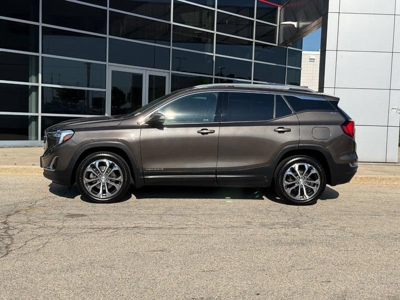 Used 2019 GMC Terrain SLT w/ Preferred Package AWD/4WD image 6