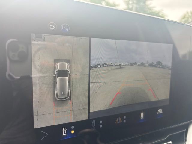 New 2026 Chevrolet Equinox LT FWD image 29