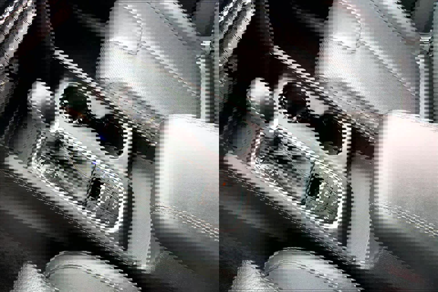 Used 2020 Hyundai Santa Fe Limited image 16