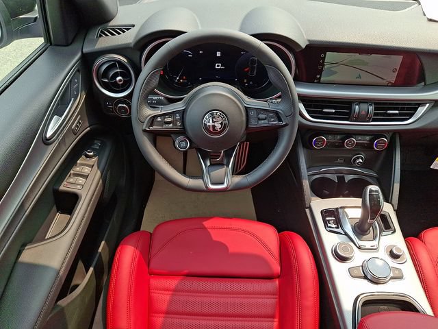 New 2026 Alfa Romeo Stelvio Sprint AWD/4WD image 8