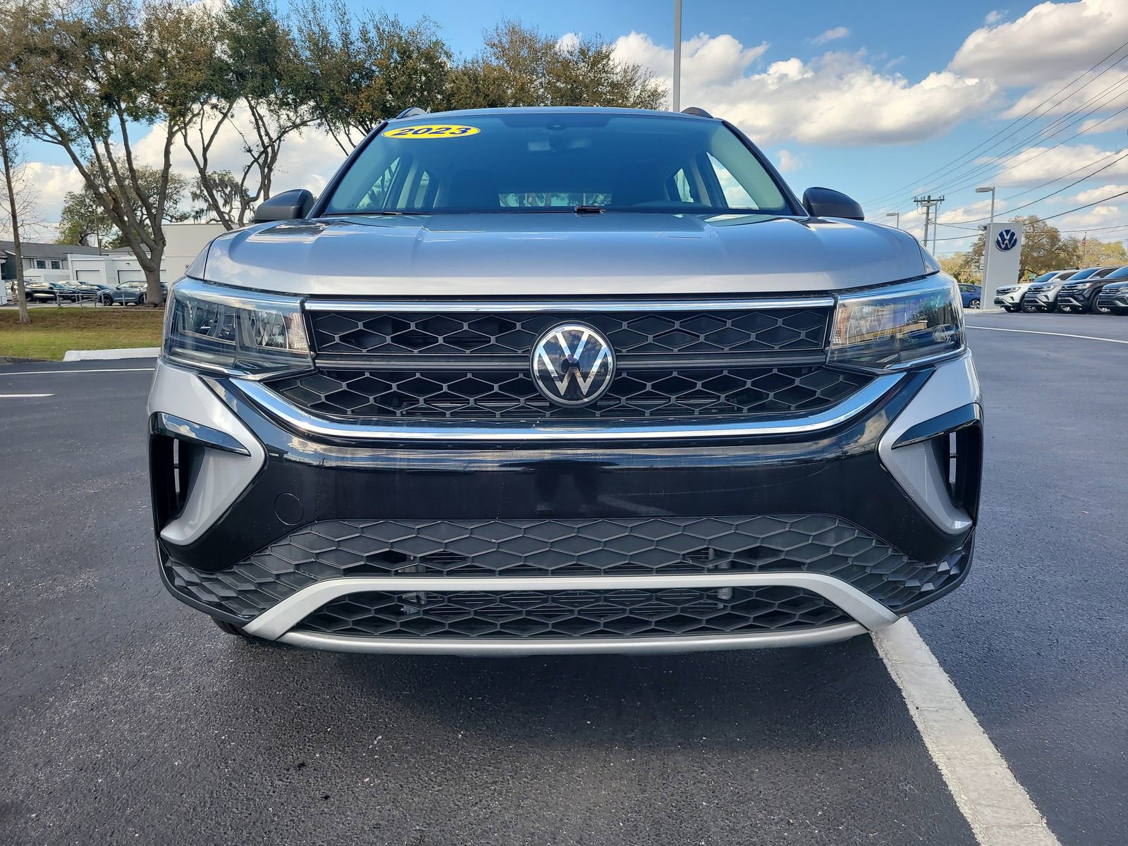 Used 2023 Volkswagen Taos S image 3