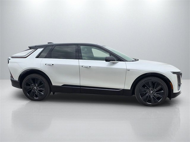 New 2025 Cadillac Lyriq Sport image 4