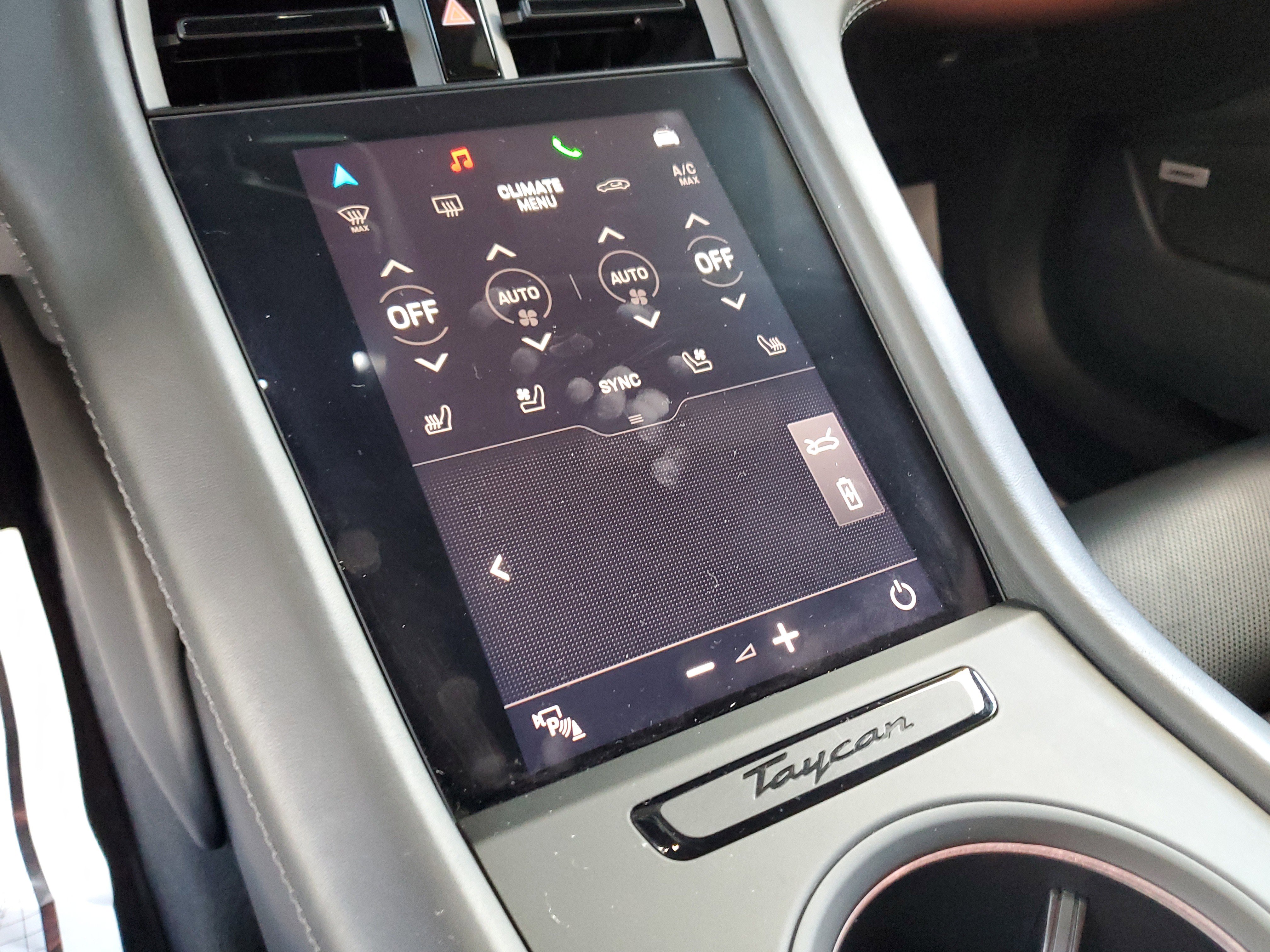 Used 2022 Porsche Taycan GTS image 25